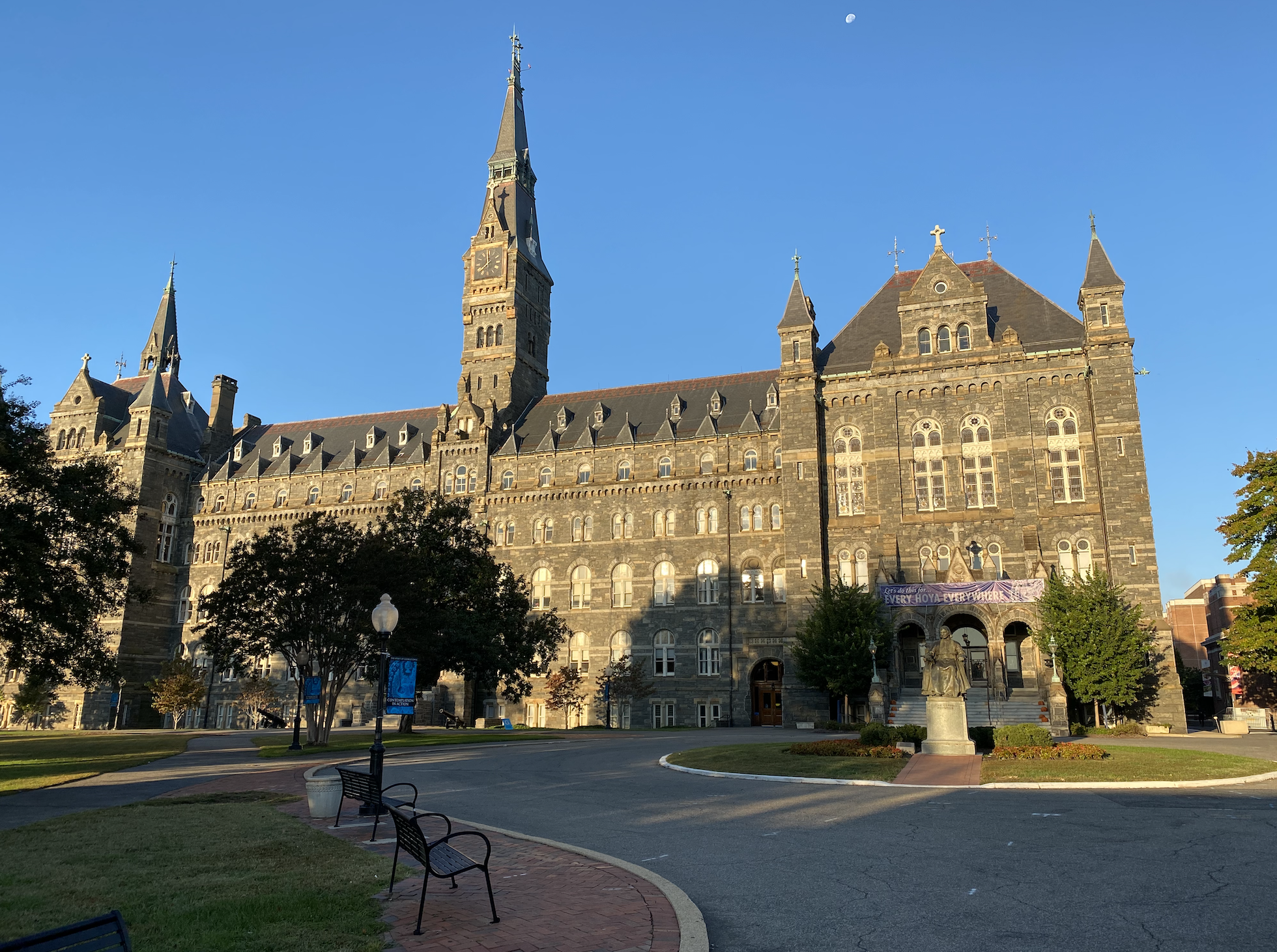 Amid Pandemic, Georgetown Graduate Student Union Seeks Arbitration Over 