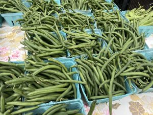 Fresh green beans at the farmers market
