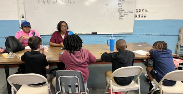 Students at Jelleff Center receiving tutoring