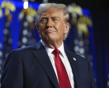 Donald Trump in red tie