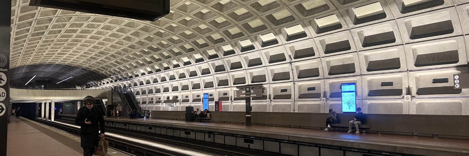 The inside of the McPherson Square Metro station.