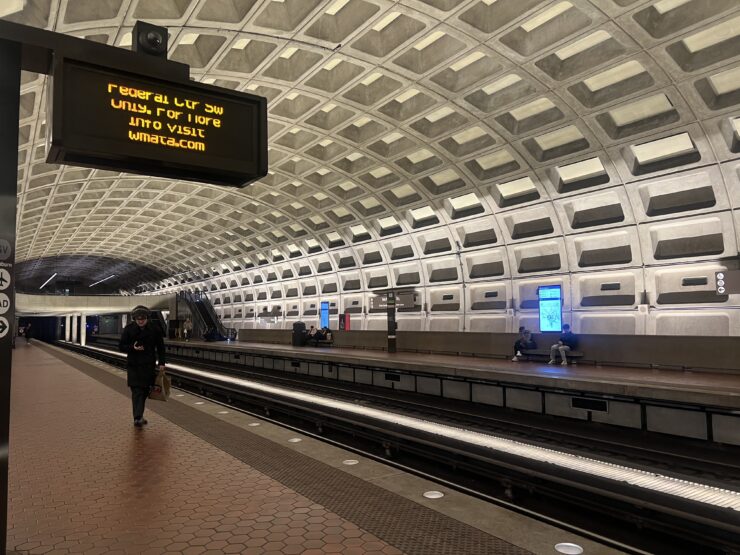 The inside of the McPherson Square Metro station.