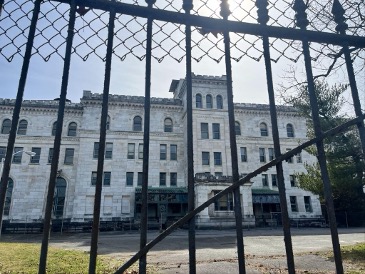 What was once the recreation area of The Grant Building on 3700 North Capitol Street NW, which is currently on D.C.'s Historic Preservation League’s list of “Most Endangered Places.” (Photo by Natalia Quintana-Felicianio/The Wash)