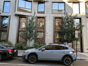 Mozart Place parking spots that could be changed to EV curbside charging stations. (Isabel Del Mastro)