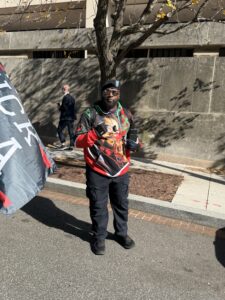 Free DC protestor outside of U.S. district court. (Ellen Tannor)