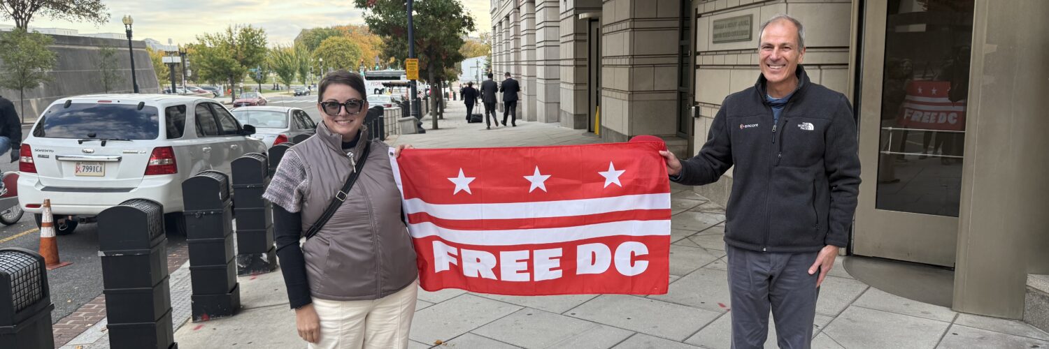 Free DC protestors. (Ellen Tannor)