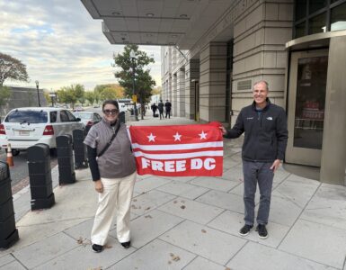 Free DC protestors. (Ellen Tannor)