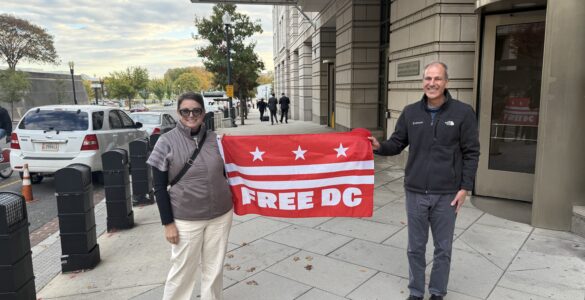 Free DC protestors. (Ellen Tannor)