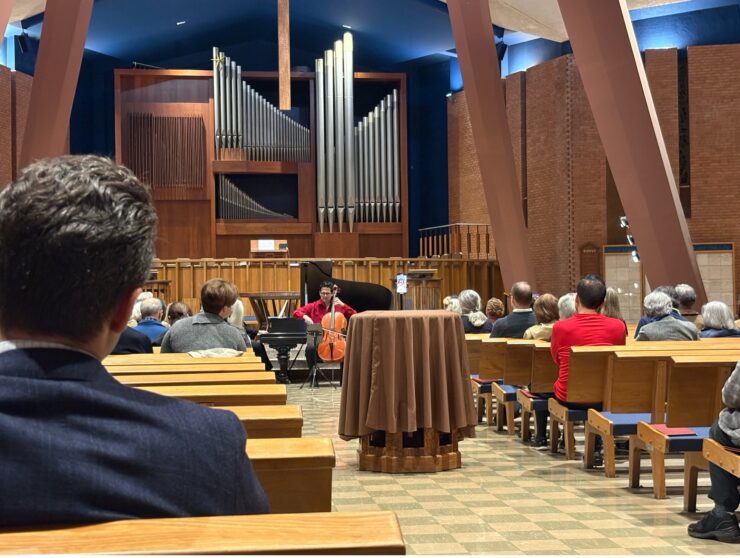 Amit Peled performing in Bethesda (Anastasia Menchyk)