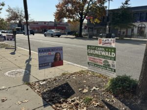 Commissioner Simmons and Commissioner Grunewald Campaign Posters Along Connecticut Avenue NW